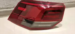 Linkes LED-Rücklicht VW GOLF 8 VIII 5H0 HB '20-