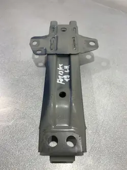 Renfort de pare-chocs avant Subaru Forester OEM FBZ18362