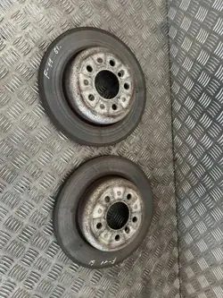 Bakre bromsskiva OEM 6894381 för BMW 6-serien