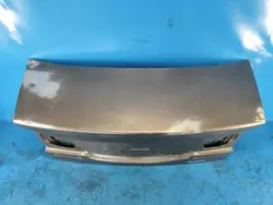 Takaluukku Honda Civic 4D 06-11 OEM 68500-SNB-G00ZZ