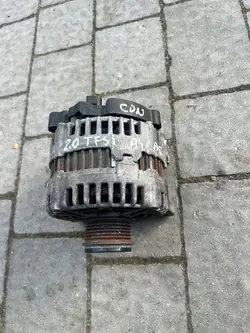 AUDI A4 B8 A5 8T Q5 Vaihtovirtageneraattori OEM