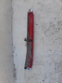 Kolmas Jarruvalo BMW 3 F31 63257260545