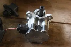 Pompe à huile boîte OEM 313604754R Renault 1.6 eTECH