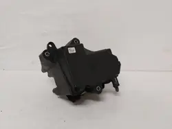 Mercedes W222 alipainesäiliö OEM 6560700068