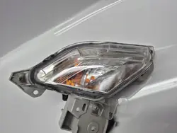 DB2R51350 Clignotant Avant Droit Mazda CX-3