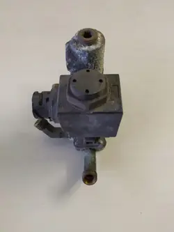 Scania Magneettiventtiili OEM 1234567 - Käytetty