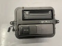 OEM 60670601 CD-vaihtaja Alfa Romeo 166 2.4 JTD:lle