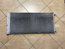 Ilmastointijäähdytin Renault Trafic Vivaro 921006188R