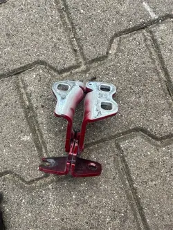 TESLA MODEL 3 Vänster Framdörrsbeslag OEM 1101035-99-F