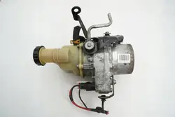 Bomba de dirección asistida Dacia Sandero II 491102583R
