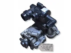 BMW Ohjausvahvistimen pumppu OEM 7617955134 - Käytetty