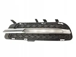 Bumperrooster Rechts Voor Halogeen DRL Mercedes W212