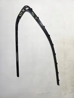 BMW G31 Kombi linker raamafwerking OEM 7390193
