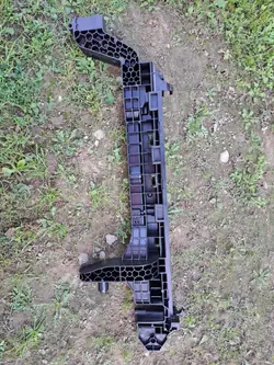 Mercedes Vito W447 oikea jäähdytyskehys OEM A4475040200