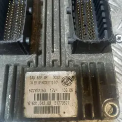 Moottoritietokone Fiat Albea OEM 51779527