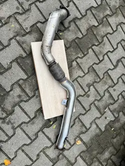 Audi OE Pakoputki OEM 8W0253300F A4 B9:lle