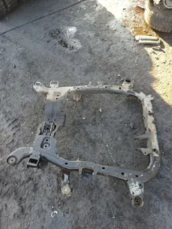 Vordere Querlenker OEM Sanki przednie belka zdrowa Opel Astra G