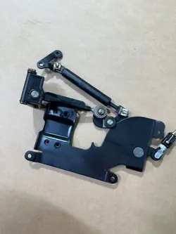 OEM A2307900079 taka-hyllyn mekanismi Mercedes SL R230