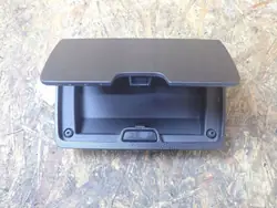 Käytetty hansikaslokero Isuzu D-Max OEM BTU1970