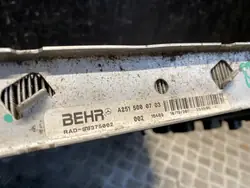 MERCEDES GL X164 W164 W251 Radiateur d'Eau 3.2 CDI A2515000703