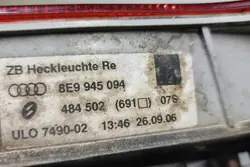 Luz de maletero derecha AUDI A4 (8EC, B7) 2006 8E9945094