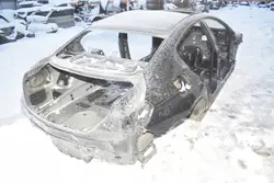 Cuarto Panel Trasero Derecho BMW 6 Gran Coupe OEM 33932708