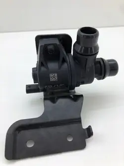 BMW X1 U11 Wasserpumpe 5A37571 - Gebrauchtes OEM-Teil
