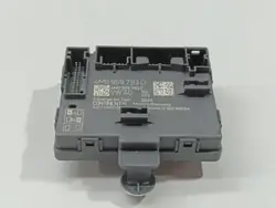 Audi Q7 oven ohjausmoduuli OEM 4M0959793D