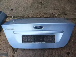 Takaluukku Ford Focus MK2 Lift Sedan OEM P8