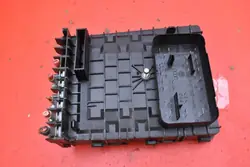 Caixa de fusíveis OEM 1K0937125D para Skoda Yeti 2013-2018