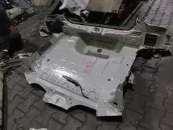 OEM 1675862380 Bakgolv för Peugeot 208 II