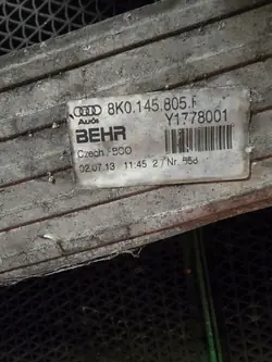 Intercooler OEM Y8304002 voor Audi A4 A5 B8