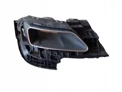 Suporte de escape direito OEM 8W0253826M Audi A4 B9