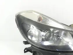 Phare Avant Droit Renault Clio III 05-09 Hatchback