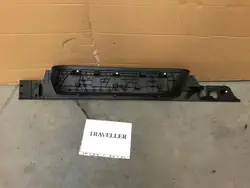 Peugeot Traveller Schiebetür Stufenabdeckung OEM 9808682177