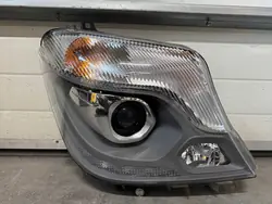 Lámpara derecha bi-xenón Mercedes Sprinter W 906 A9068203261