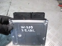 Mercedes Moottorin ECU A6461504091 W209 2.2 CDI