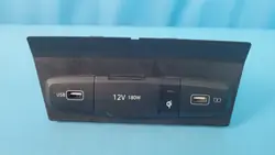 Hyundai Tucson IV USB/AUX-Anschluss OEM 84632-N7100