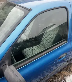 OEM RENAULT CLIO II 98-12 HB 5D SZYBA DRZWIOWA LEWY PRZÓD LEWA PRZEDNIA