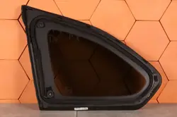Vidro Carroçaria Traseiro Direito Fumado BMW X1 F48 OEM 7406872
