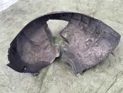 OEM 8K0821172G Pare-boue avant droit Audi A4 B8