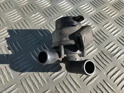 Bomba de agua adicional Volvo V60 S60 OEM 1319708