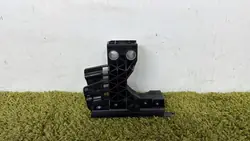 Monteringsfäste höger fram Mercedes W206 C 206 A2066201600