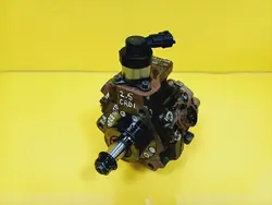 Kraftstoffpumpe Kia Sorento I 2.5 CRDI Bosch 33100-4A410