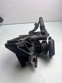 Växelströmsgeneratorns remspännare OEM 038903145 Audi A4 S4
