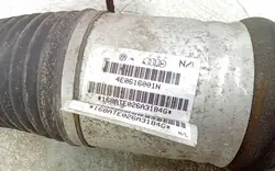 Amortiguador de aire trasero derecho AUDI 4E0616001N