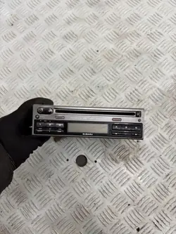 Subaru OEM Radio CD voor Forester II SG - Gebruikt