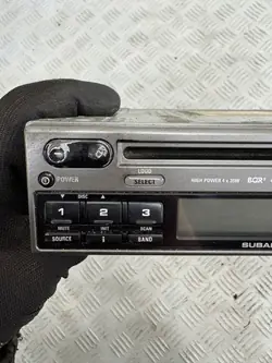 Radio CD Subaru OEM pour Forester II SG - Occasion