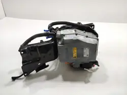 OEM 5A8FEF0 Korkeajänniteakku BMW 2 Active Tourerille