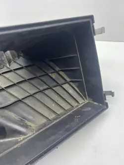 BMW Luftfiltergehäuse OEM 7501198 für 7er Reihe